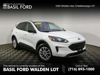 Used 2022 Ford Escape SE w/ Convenience Package image 1