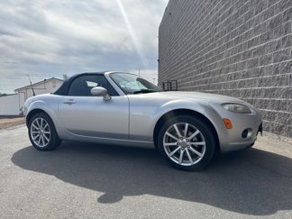 Used 2006 MAZDA MX-5 Miata Sport image 1