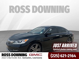 Used 2017 Honda Accord Sport image 1