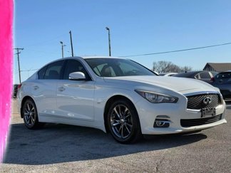 Used 2017 INFINITI Q50 Signature Edition w/ Cargo Package (L95) image 1