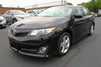 Used 2014 Toyota Camry SE image 1