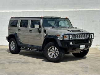 Used 2004 HUMMER H2 w/ Preferred Equipment Group image 1