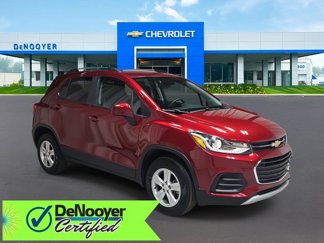 Certified 2022 Chevrolet Trax LT w/ Driver Confidence Package image 1