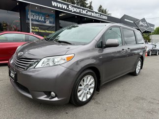 Used 2016 Toyota Sienna XLE image 1