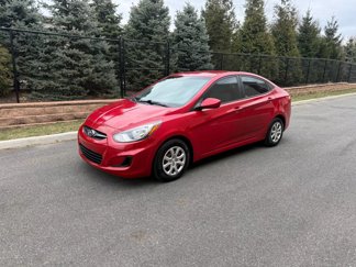 Used 2014 Hyundai Accent GLS image 1