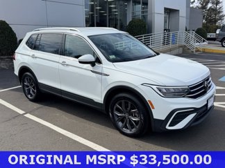 Used 2022 Volkswagen Tiguan SE image 1