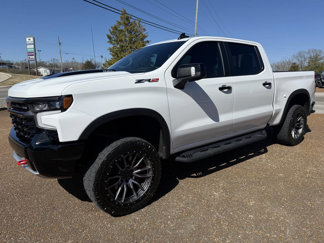 Used 2022 Chevrolet Silverado 1500 ZR2 w/ Technology Package image 1
