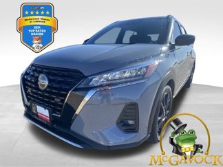 Certified 2021 Nissan Kicks SR image 1