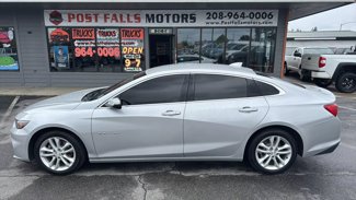 Used 2018 Chevrolet Malibu LT image 1