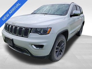 Used 2018 Jeep Grand Cherokee Limited image 1