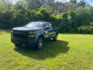 Used 2019 Chevrolet Silverado 1500 Custom Trail Boss w/ Custom Convenience Package image 1