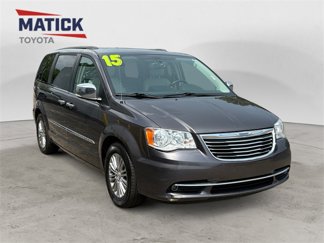 Used 2015 Chrysler Town & Country Touring-L w/ Driver Convenience Group image 1