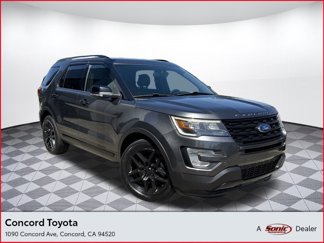 Used 2017 Ford Explorer Sport image 1