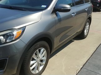 Used 2016 Kia Sorento L image 1