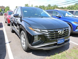 Certified 2022 Hyundai Tucson SEL w/ Cargo Package image 1