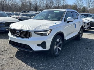 New 2025 Volvo XC40 B5 Core w/ Protection Package Premier image 1