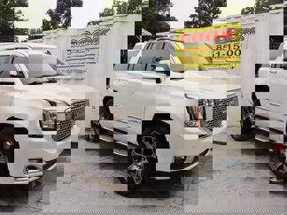 Used 2015 GMC Yukon Denali w/ Touring Package image 1