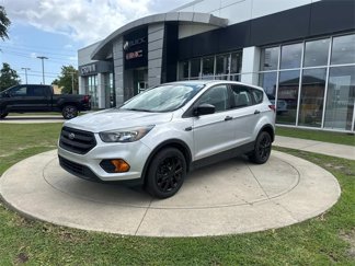 Used 2019 Ford Escape S image 1