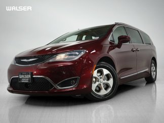 Used 2017 Chrysler Pacifica Touring-L Plus w/ Advanced Safetytec Group image 1