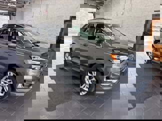 Used 2019 Ford Edge SEL w/ Equipment Group 201A image 1