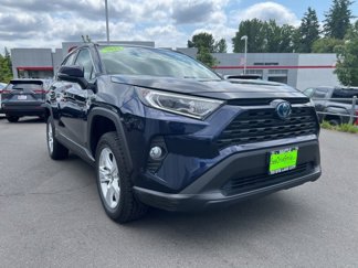 Used 2021 Toyota RAV4 XLE w/ Convenience Package image 1