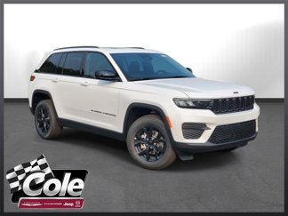 New 2025 Jeep Grand Cherokee Altitude image 1