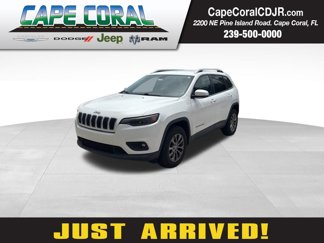 Certified 2019 Jeep Cherokee Latitude Plus w/ Cold Weather Group image 1