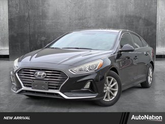 Used 2018 Hyundai Sonata SE image 1