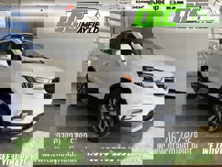 Used 2018 Buick Encore Essence image 1