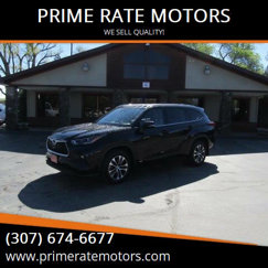 Used 2022 Toyota Highlander XLE image 1