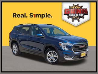Used 2022 GMC Terrain SLE w/ Driver Convenience Package image 1