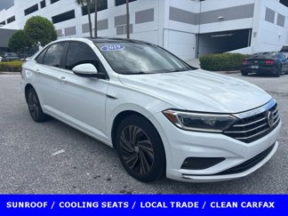 Used 2019 Volkswagen Jetta SEL Premium image 1