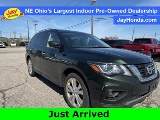 Used 2018 Nissan Pathfinder SL w/ SL Premium Package image 1