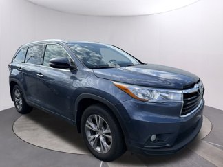 Used 2015 Toyota Highlander XLE image 1