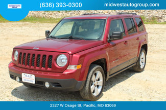 Used 2016 Jeep Patriot Latitude image 1