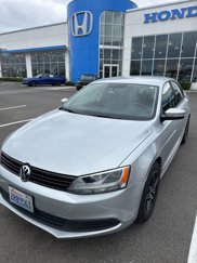 Used 2012 Volkswagen Jetta SE image 1