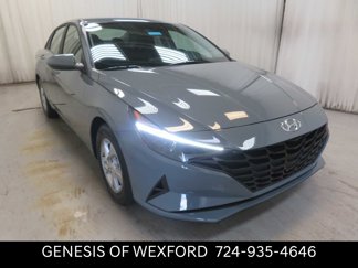 Certified 2023 Hyundai Elantra SE image 1