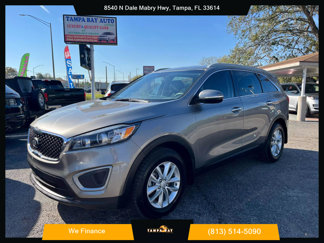 Used 2016 Kia Sorento FWD image 1