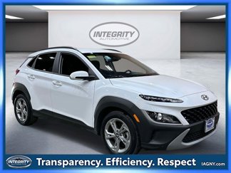 Used 2023 Hyundai Kona SEL image 1
