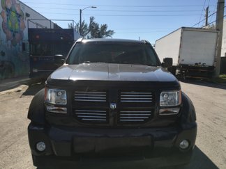 Used 2011 Dodge Nitro Heat image 1