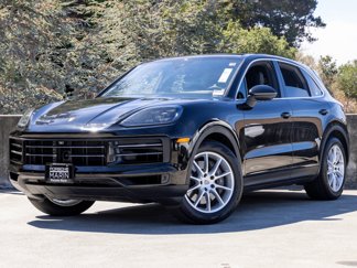 Certified 2024 Porsche Cayenne image 1