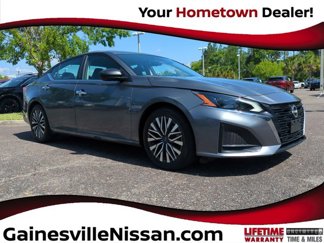Used 2024 Nissan Altima 2.5 SV image 1