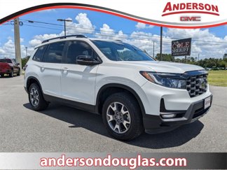 Used 2023 Honda Passport TrailSport image 1