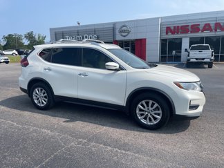 Used 2019 Nissan Rogue SV image 1