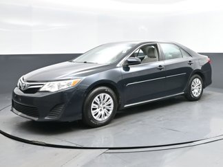 Used 2013 Toyota Camry image 1