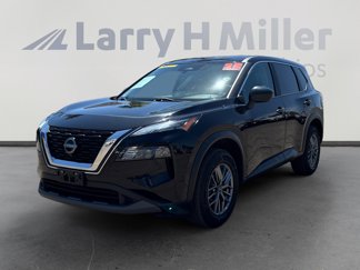 Used 2023 Nissan Rogue S image 1