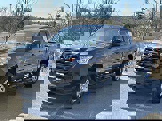 Used 2019 Toyota Tacoma SR image 1