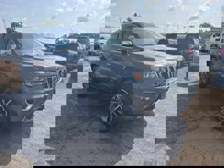Used 2020 Jeep Grand Cherokee Limited w/ Luxury Group II image 1