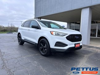 Used 2024 Ford Edge SE image 1