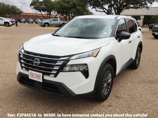 Used 2024 Nissan Rogue S image 1